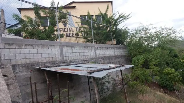 La escuela de párvulos estuvo abierta apenas 9 meses. La Conred la declaró inhabilitable este año. Foto: Elisa Sasvín