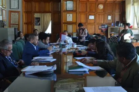 El concejo municipal de Quetzaltenango cobró por una sesión que no se realizó. Foto: Mirna Alvarado.
