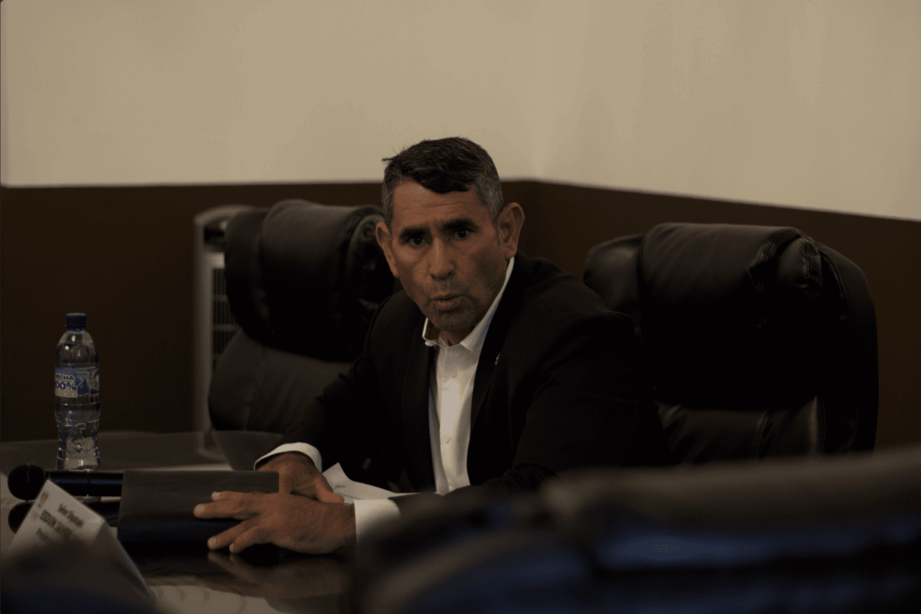 El ahora diputado Javier Javier preside la comisión de Asuntos Municipales.