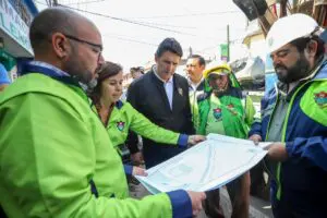 La administración de Ricardo Quiñónez contrata materiales de construcción