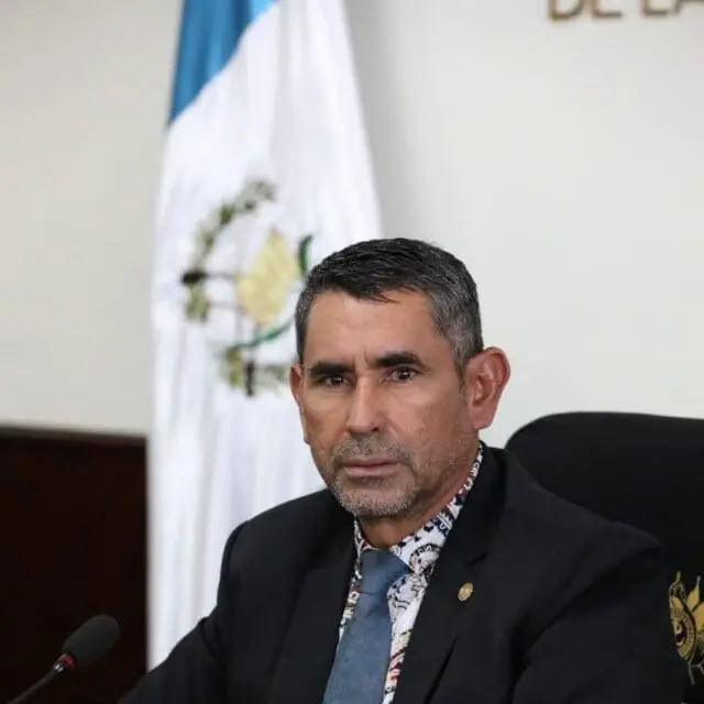 En la última reunión, representantes de los ministerios de Finanzas y Energía y Minas manifestaron argumentos técnicos para sustentar que la municipalidades deben pagarle al INDE. 