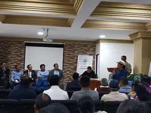 Durante la presentación de los resultados de una auditoria social, vecinos advirtieron a su corporación municipal que vigilarán el gasto público. 