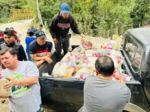 Todas se hicieron al mismo proveedor. Adquirió frijol, aceite, pastas, arroz y avena. El alcalde repartió 12 mil bolsas de alimentos a viudas, madres solteras y adultos mayores. 