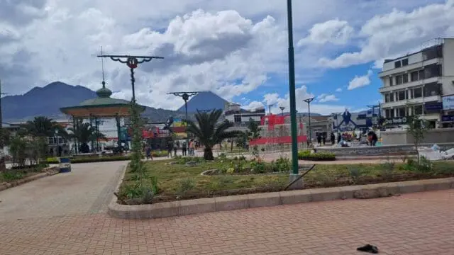 La obra no está terminada, pero la alcaldía de Quetzaltenango se comprometió con el consulado de México para inaugurar la restauración del parque este lunes. Ahí fue donde talaron 70 árboles.