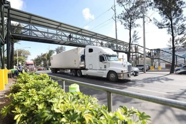 En seis meses la construyeron, para los vecinos de la zona  no cumplió con sus expectativas y eso los tiene molestos.