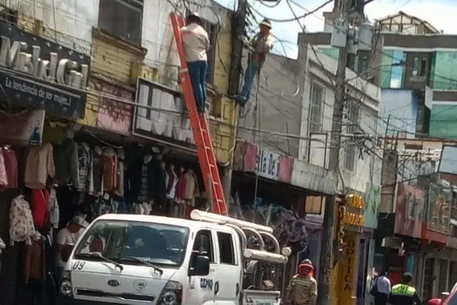 El amparo es provisional. Deja en suspenso el aumento escalonado a la tarifa del servicio de electricidad de Quetzaltenango. El INDE se pronuncia: el municipio debe ponerse al día en el precio real.