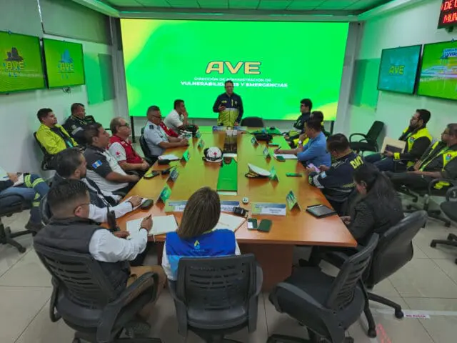 La Dirección de Administración de Vulnerabilidad y Emergencias (AVE) creó el protocolo municipal época lluviosa 2025. Foto: municipalidad de Guatemala.