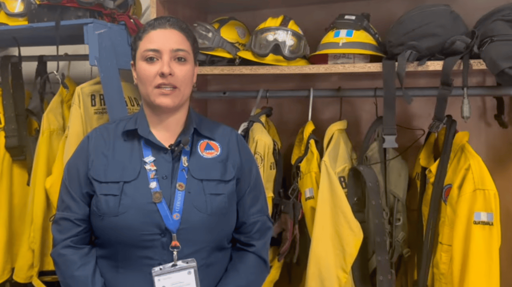 Malín Cifuentes Pellecer es bombera desde hace doce años. Los últimos cinco los ha dedicado a combatir incendios forestales.