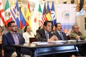 La municipalidad de Quetzaltenango intentó de tres maneras evadir su deuda histórica con el INDE, que a la fecha suma Q1 mil 689 millones. Esta última fue por la vía judicial con quien el alcalde guarda cercanía.