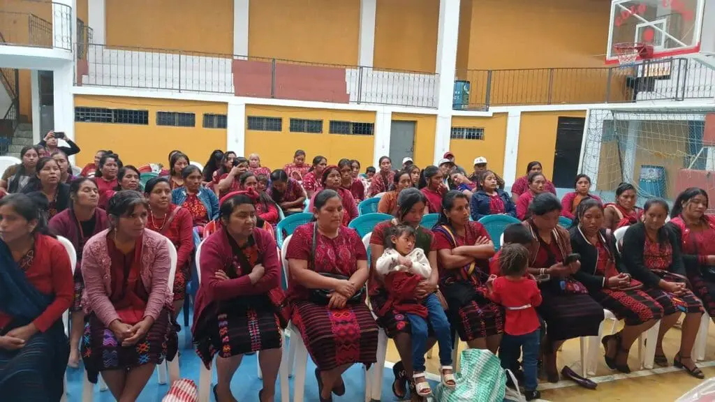 El 16 de octubre la municipalidad entregó alimentos para conmemorar el Día Mundial de la Alimentación. Foto: Municipalidad de Colotenango.