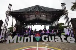 Durante los años electorales, la empresa RN Sound, S.A. que organiza conciertos obtiene los mejores contratos de la municipalidad de Guatemala.
