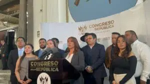 Ordenamiento territorial, movilidad, transporte público, gestión de desechos en 11 municipios: de todo esto se podrían encargar el concejo y la gerencia de la nueva Región Metropolitana.
