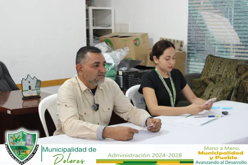 El alcalde Francisco Morales Guerra llegó ganó con la coalición Valor Unionista, este es su primer período. Foto: municipalidad de Dolores, Petén.