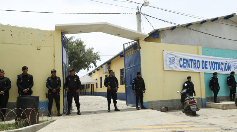 Mientras el uso de escuelas como albergues se reduce, el Tribunal Supremo Electoral (TSE) solicitó alrededor de 3 mil centros educativos para las próximas elecciones.