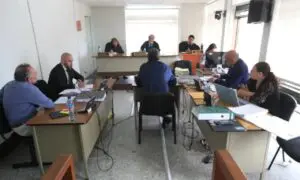 En el desarrollo de la audiencia, el representante legal de dos constructoras defraudadas explicó el modus operandi de la estafa: prometían adjudicar proyectos con mercados o carreteras.