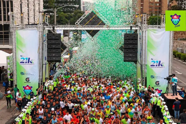 La maratón incluirá una app para rastrear en tiempo real la ubicación y tiempos de los corredores. En 2026 y 2027, aportarán a la MuniGuate Q360 mil para la 10K, Q350 mil para la 21K y Q195 mil para la maratón.