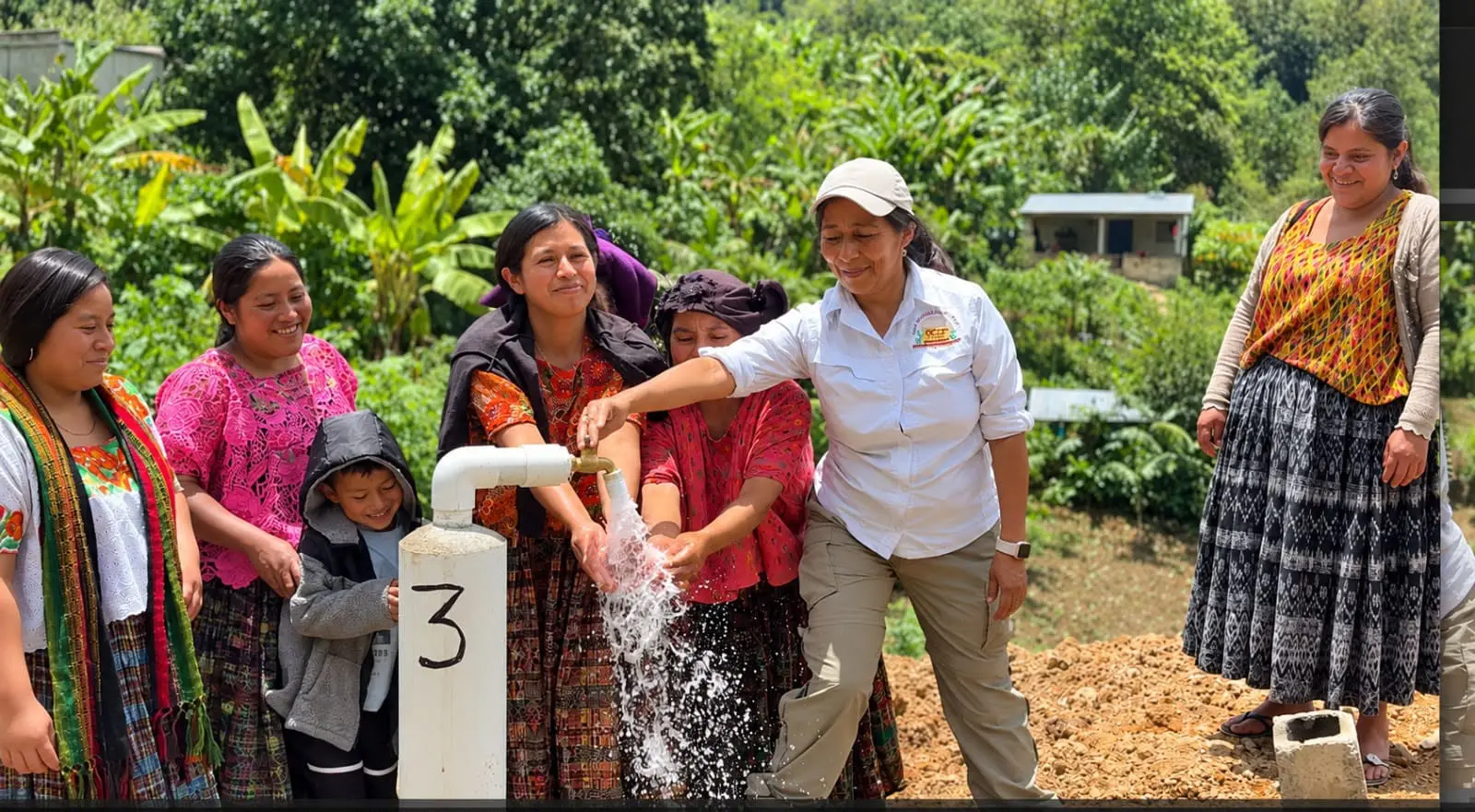 La comunidad Chiquigüital de Santa Cruz Verapaz no tiene servicio de energía eléctrica. Precisamente, el pozo que surtirá de agua a 54 familias operará con energía solar.
