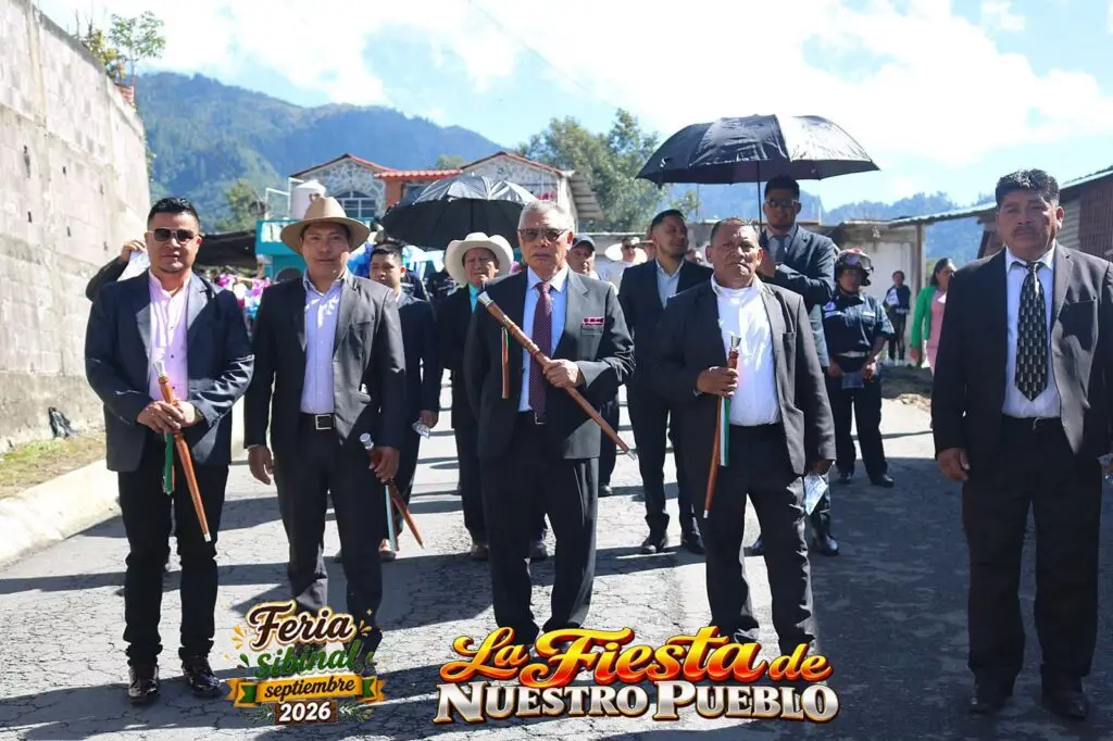 En siete municipios celebran su feria patronal en honor a San Miguel Arcángel con banquetes, conciertos, certámenes de belleza, pirotecnia, actividades deportivas y trajes.