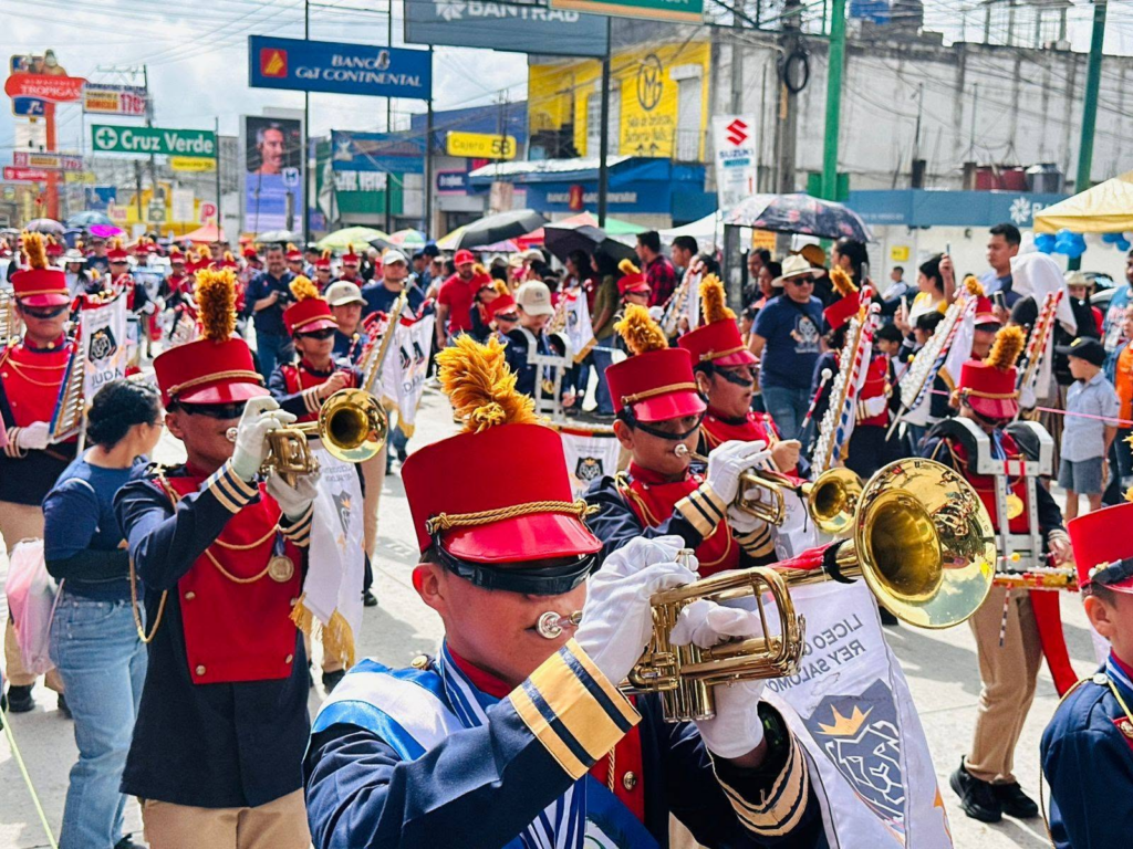 Los tres municipios concentran los mayores montos de las alcaldías que reportaron 18 compras directas para las celebraciones del mes patrio.