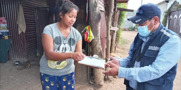 Siete de 16 comunas publican cuánto ganan sus alcaldes. Los montos llegan a Q46 mil 294 en municipios donde la pobreza está presente en la mitad de sus vecinos.