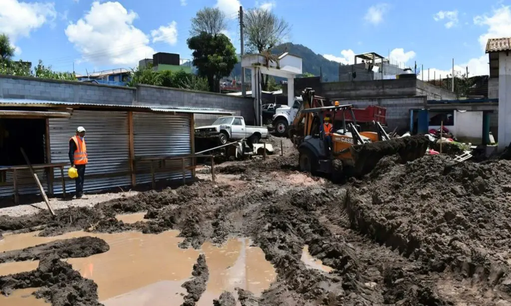 En 2021 colocaron la primera piedra del CAIMI que esperaban inaugurar en 2023. Foto: Gilberto Orozco.