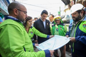 La administración de Ricardo Quiñónez contrata materiales de construcción