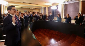 Todos los concejos municipales en Guatemala reciben dietas por su participación en sesiones. Aunque es un pago, no puede ser un sueldo.