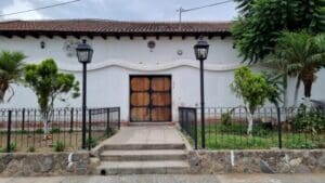 Para la segunda fase contemplan intervenir otros 24 edificios. Educación pondrá los materiales y las alcaldías la mano de obra.