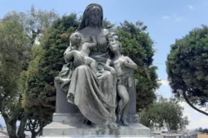 Desde 2018, en el sistema de salud pública se atendió a casi millón y medio de mujeres que este 10 de mayo celebran el día de la madre.