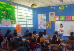 La población más afectada son niños en edad escolar. Por departamento, Jutiapa ocupa el primer lugar de contagios, por municipios es Coatepeque, Quetzaltenango.
