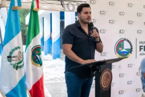 Daniel Rustrián hizo dos promesas de reducción de gastos el 18 de enero, pero solo cumplió una: la reducción del 50% de su salario base. Foto, Daniel Rustrián.