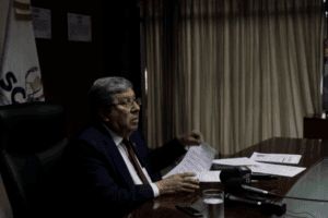 El Secretario de Coordinación Ejecutiva de la Presidencia reiteró que los requisitos son indispensables para asegurar una representatividad libre de corrupción.