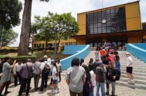 En Quetzaltenango dos bandos se disputan el Centro Intercultural