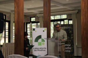 Se trata del Myotis Volans. Es insectívoro, en poblaciones grandes puede consumir hasta nueve toneladas de insectos, lo cual puede ayudar en el combate contra el dengue.