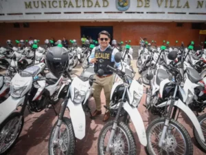 Del total, 50 unidades las emplearán para “fortalecer el tema de seguridad ciudadana” en el municipio. Las otras 25, el contrato no describe qué uso le darán.