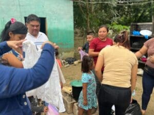 Las alcaldías de Izabal, Petén y Alta Verapaz departamentos se encuentran en alerta máxima y varias activaron su Coordinadora Municipal para la Reducción de Desastres (COEM).
