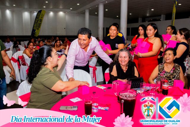 El alcalde, Luis Alfredo Ortega Tobar, por medio de la Dirección Municipal de la Mujer (DMM) celebró el Día Internacional de la Mujer