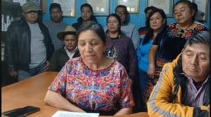 Autoridades ancestrales de Cantel dieron a conocer su desacuerdo con el concejo municipal ante la intención de donar 70 cuerdas (39 mil 600 metros cuadrados) de terreno a solicitud del Cunoc.