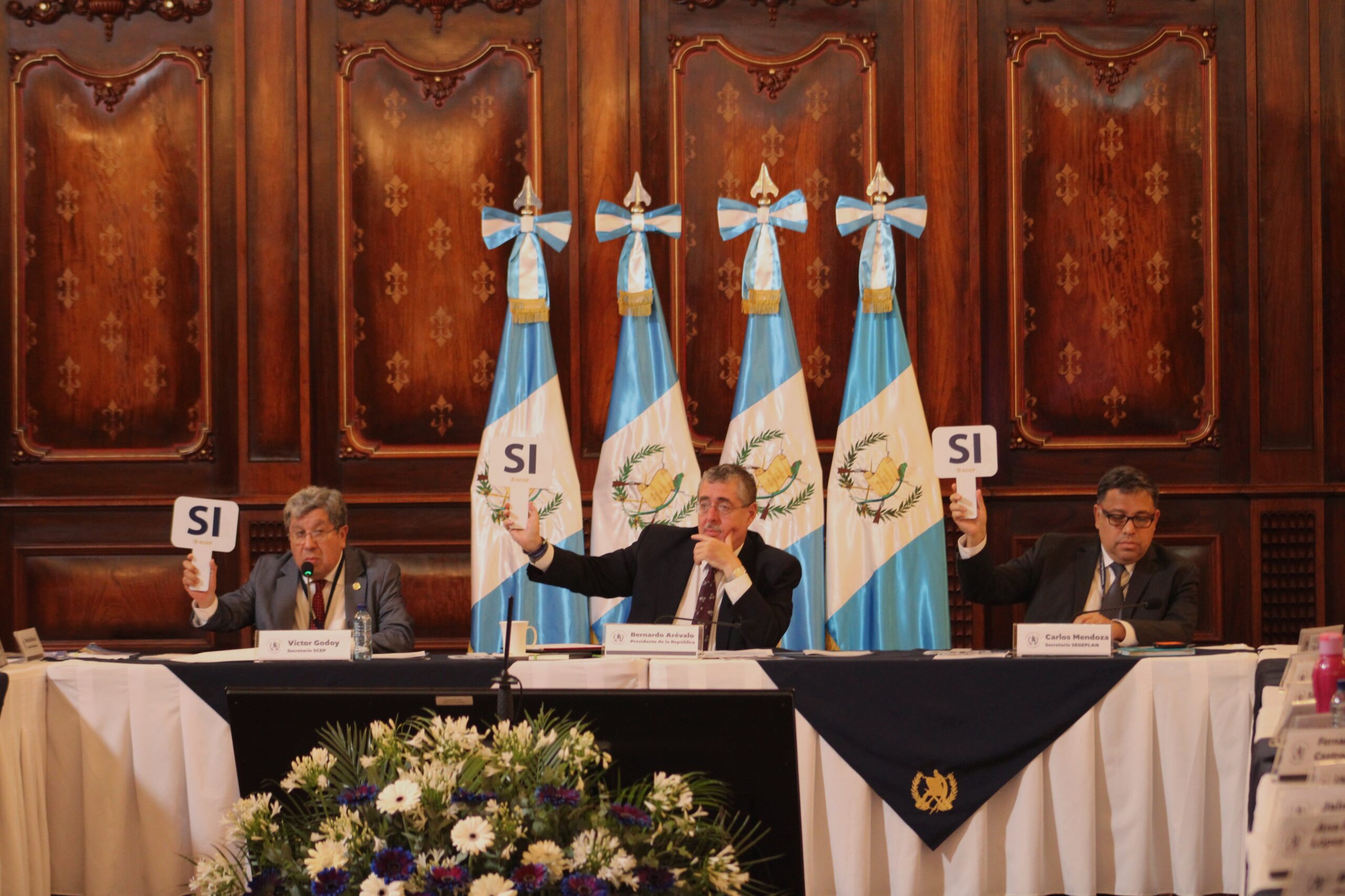 El presidente Bernardo Arévalo resaltó la importancia de aprobar los proyectos financiados con fondos de Consejos de Desarrollo el año previo a ejecutarlos, así evitar retrasos. 