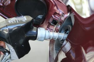El precio de la gasolina seguirá igual, los vehículos funcionarán de la misma forma y la calidad del aire en Guatemala mejorará, opinan expertos consultados.