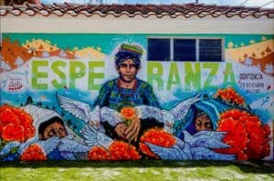 De cien personas solo una sabe que significaba el mural Mujeres Achí, dijo el alcalde de Rabinal. Él incluido. Por segunda vez retiran este tipo de expresión.