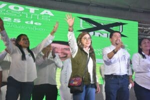 El exalcalde Víctor Alvarizaes deberá regresar en prisión según el nuevo fallo de la Sala Primera de la Corte de Apelaciones. De momento goza de medida sustitutiva.