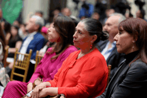 El país es parte del Pacto Internacional de Derechos Económicos, Sociales y Culturales, que contempla el derecho al agua, desde 1987. Aún está de camino a aprobar su primera Ley de Aguas.