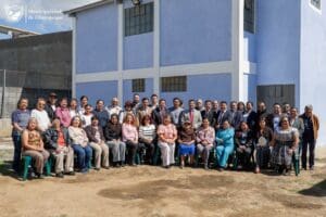 El edificio se construyó hace 10 años en Olintepeque, Quetzaltenango, pero nadie se hizo cargo de equipar al que originalmene era un centro de recuperación nutricional. Ahora es un puesto de salud.