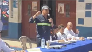 La aclaración de la municipalidad no evitó que el ministro de Gobernación denunciara al alcalde de Moyuta por amenazar con disparar fusiles contra patrullas policiales.