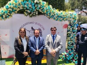 Entre colocación de estructuras metálicas, decoraciones y arreglos florales, festival "Xela entre pétalos” lleva Q269 mil 950 divididos en tres compras, la empresa proveedora fue Escape BRM.