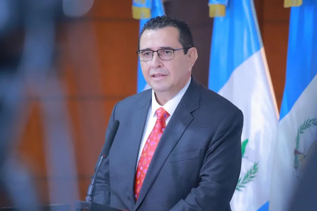 El nuevo fiscal Gabriel García Luna deberá enfrentarse a un sistema que promueve la desestimación de casos. Estas son las denuncias municipales que esperan su gestión.