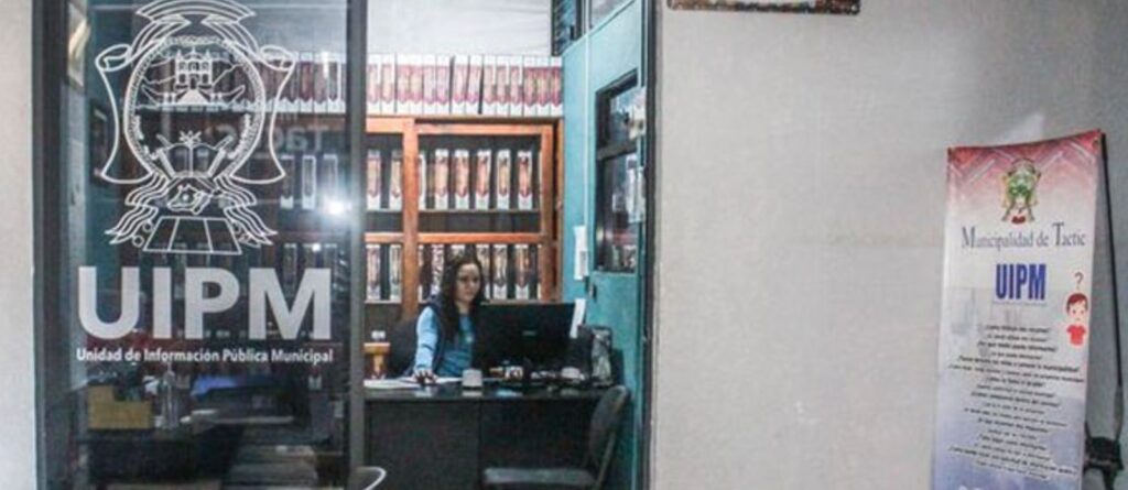 La Ley de Acceso a la Información Pública (LAIP) obliga a las municipalidades a actualizar sus datos, Escuintla figura entre los 7 departamentos con un “cumplimiento deficiente”.